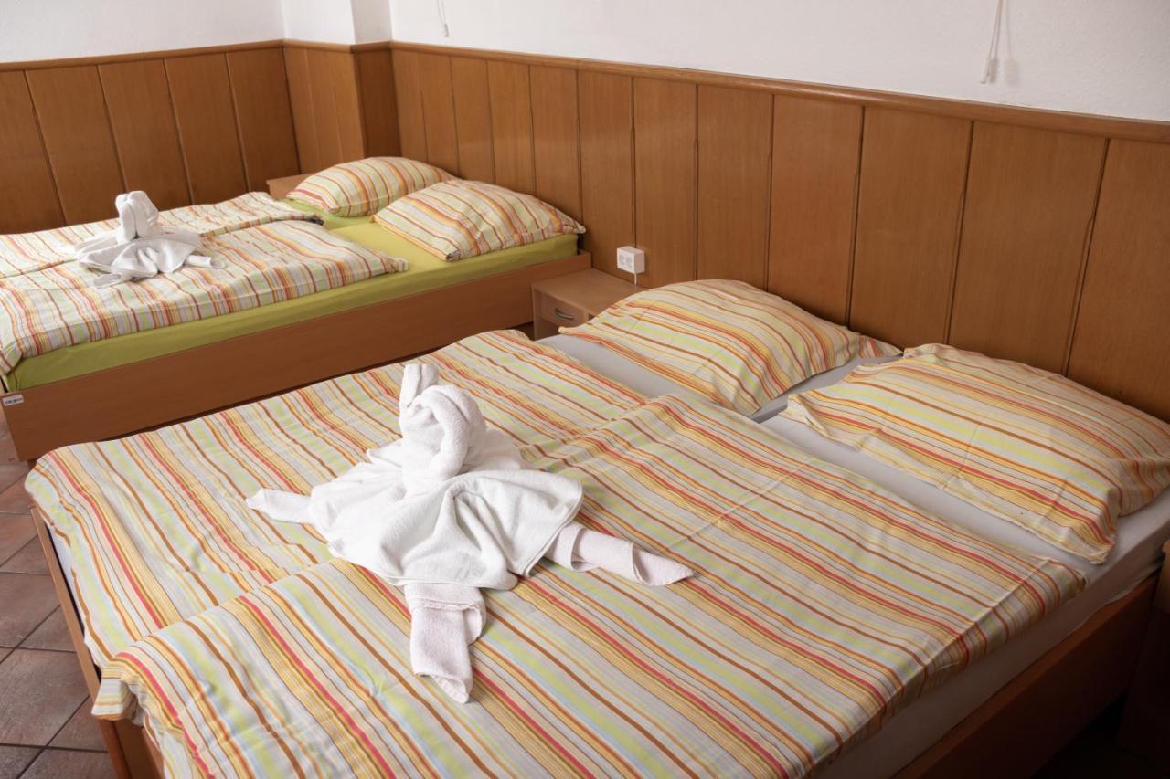 Apartma-Studio Ajdna Zirovnica Zewnętrze zdjęcie